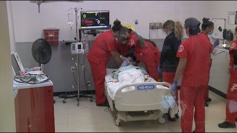 Experts warn of projected nursing shortage in Las Vegas