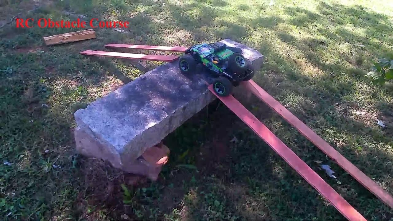 Enoze RC Car Obstacle Course