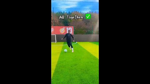Steps to a football skill from Ronaldo