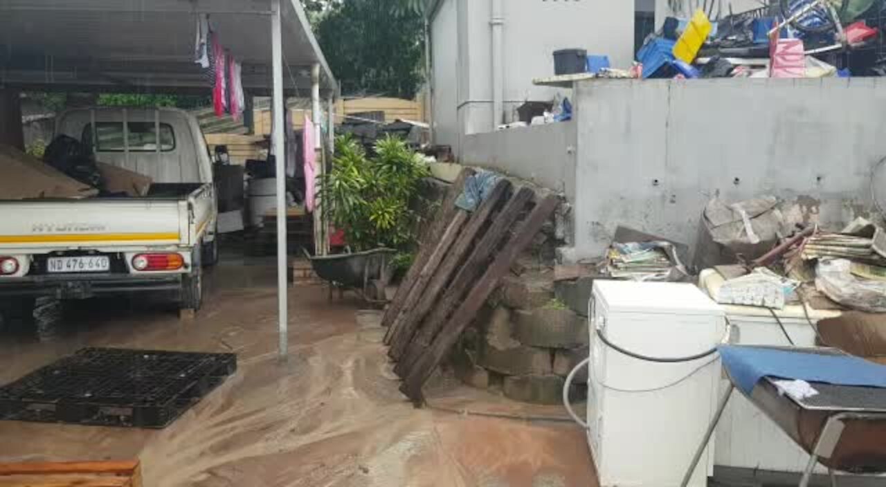 SOUTH AFRICA - Durban - 4th Street, Hillary washed away (Video) (EHo)