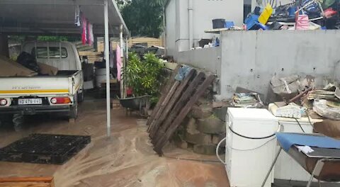 SOUTH AFRICA - Durban - 4th Street, Hillary washed away (Video) (EHo)