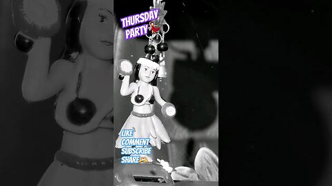 Thursday Party💃🏻 #astrix #psychedelic #psychedelictrance #huladancer #hulagirl #vaultboy #vwcamper