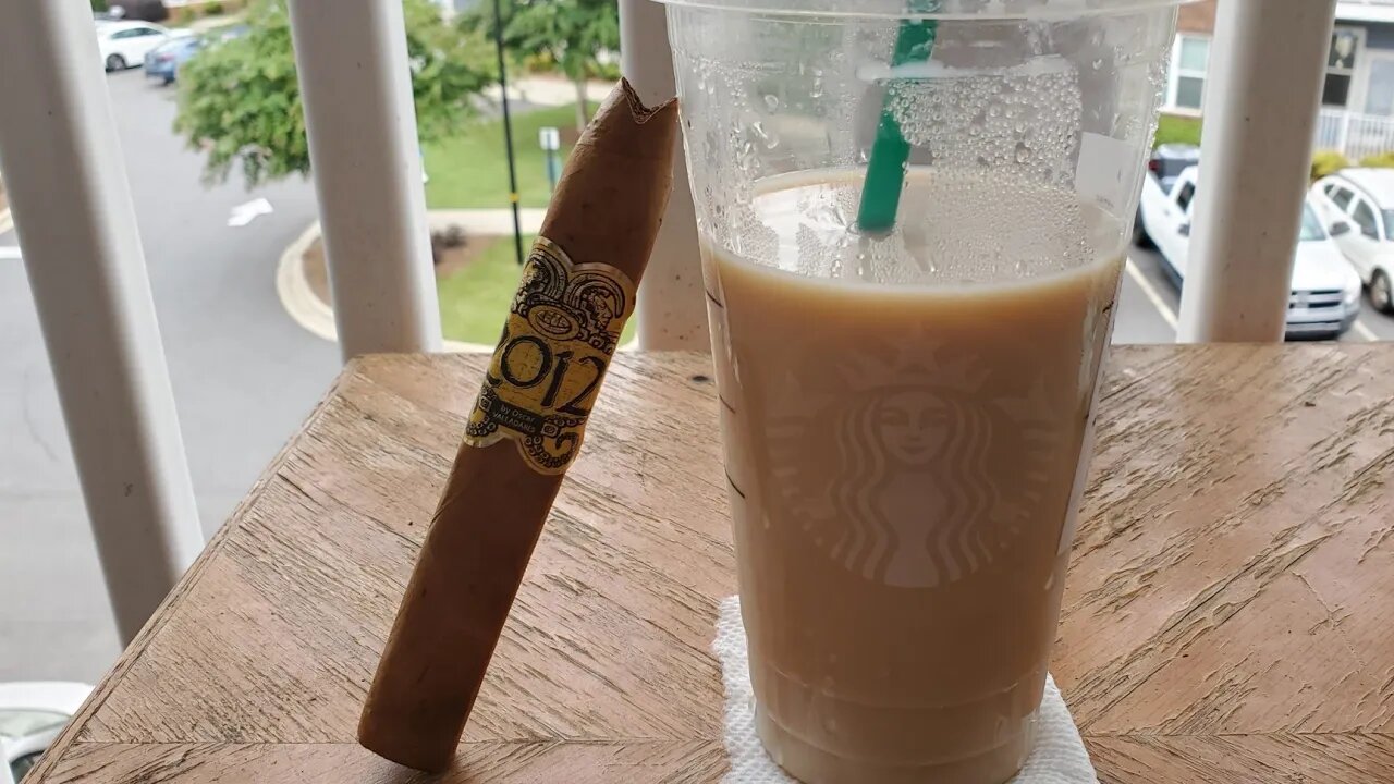 2012 by Oscar Connecticut Toro cigar review