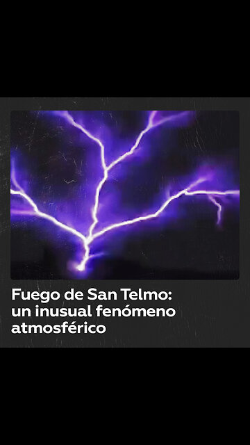 Pilotos captan espectaculares imágenes del fuego de San Telmo durante una tormenta