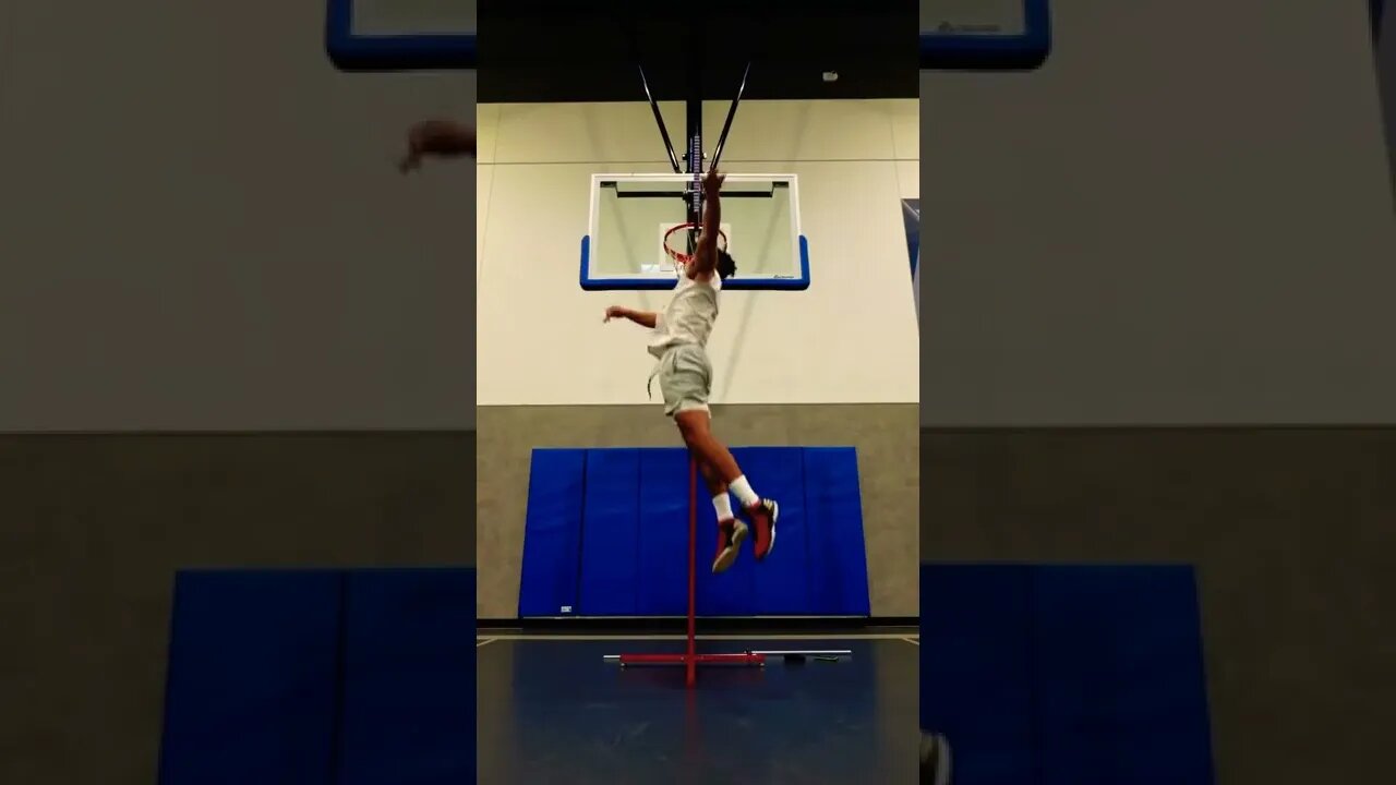 INCREDIBLE OFF VERT 😳🚀 #Shorts