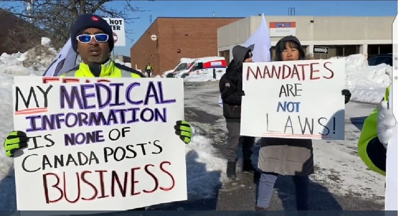 Suspended Canada Post workers begin protesting