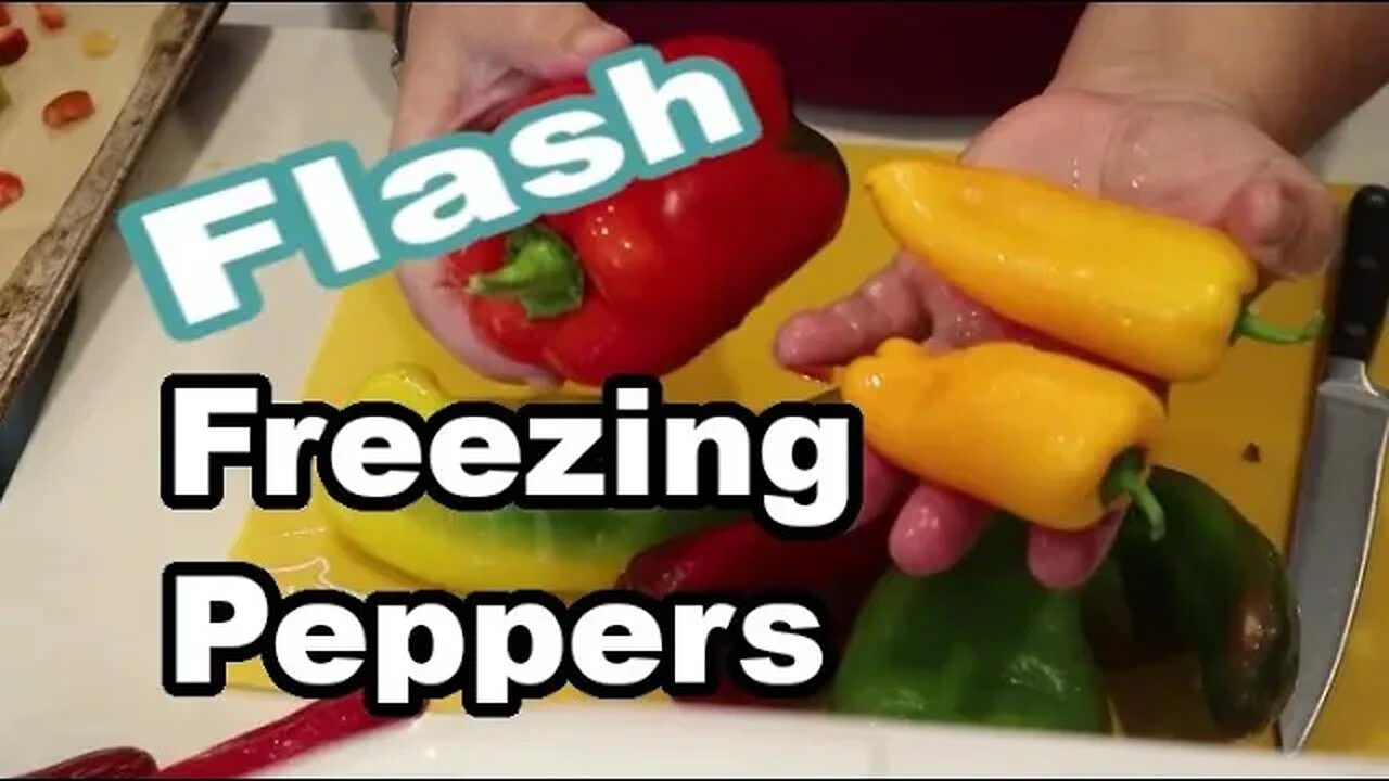 Flash FREEZING PEPPERS Garden Harvest #homesteadgarden #gardeningincanada #ontariogardening