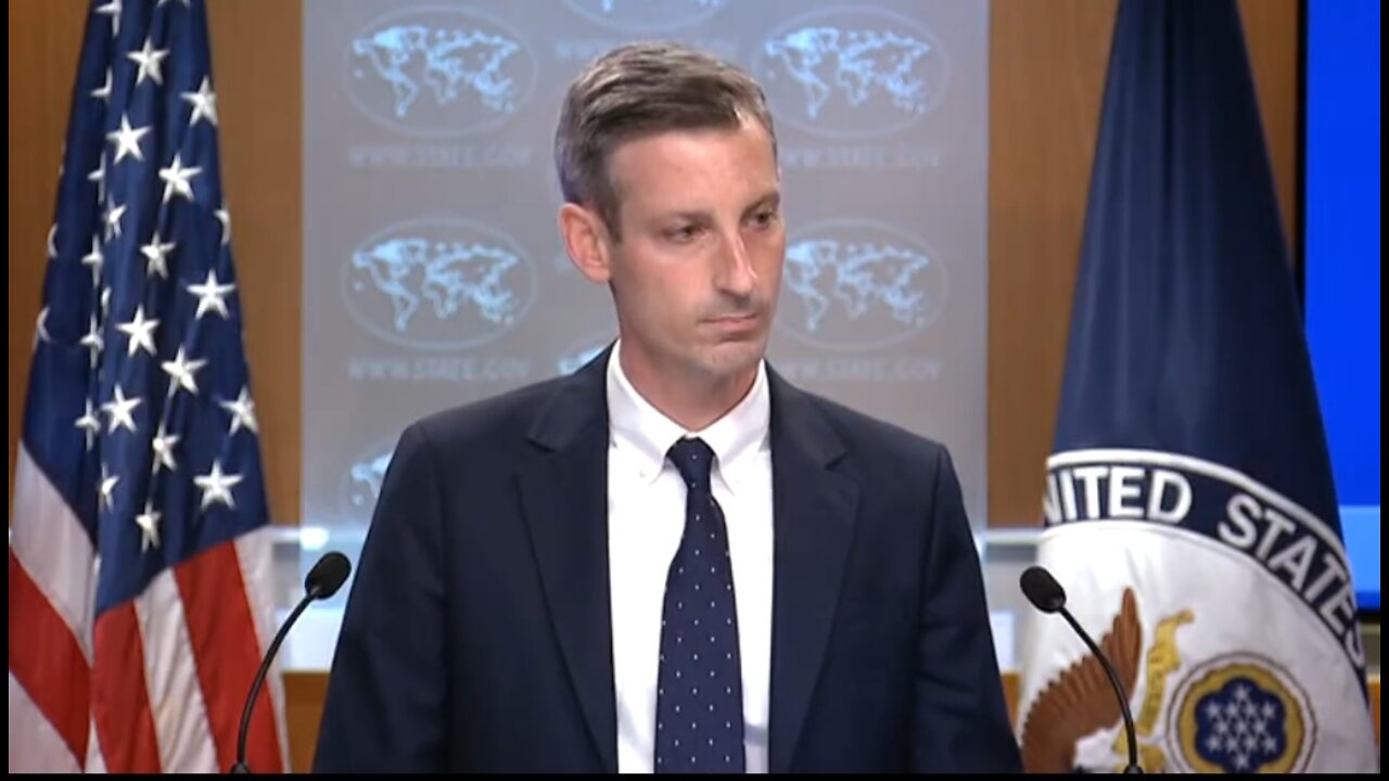 AP’s Matt Lee Takes On State Dept Spox On Russian Sanctions