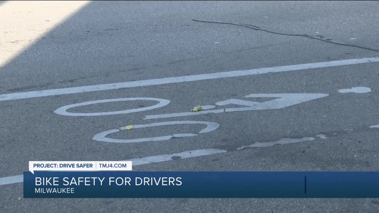Milwaukee drivers can face $100 ticket for driving on bike lanes