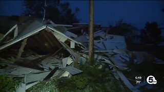 Homes, barns destroyed after severe weather in Wayne County