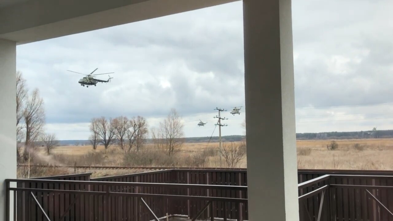 Large number of Russian helicopters moving to Ukraine