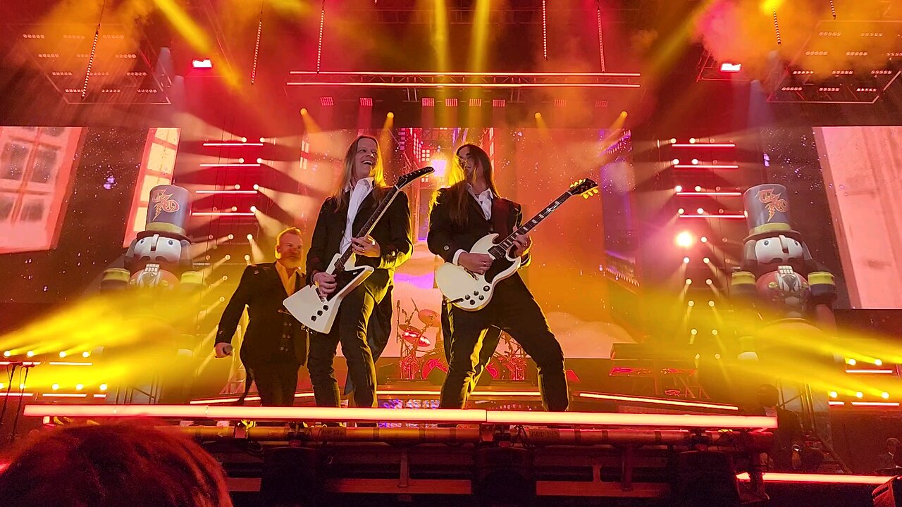 Trans-Siberian Orchestra/TSO - Christmas Dreams 11-15-2023 Council Bluffs