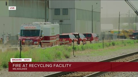 Milwaukee Recycling building catches fire