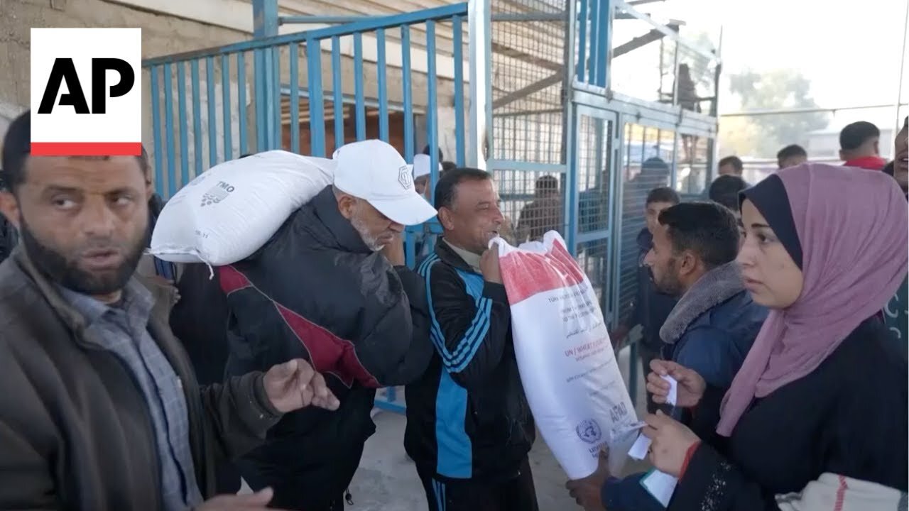 UNRWA starts distributing flour to families as part of efforts to address hunger in Gaza