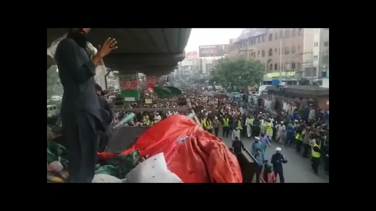 لبیک لبیک لبیک یا رسول اللہ جبرو قہر نہیں یہ عشق و مستی ہے