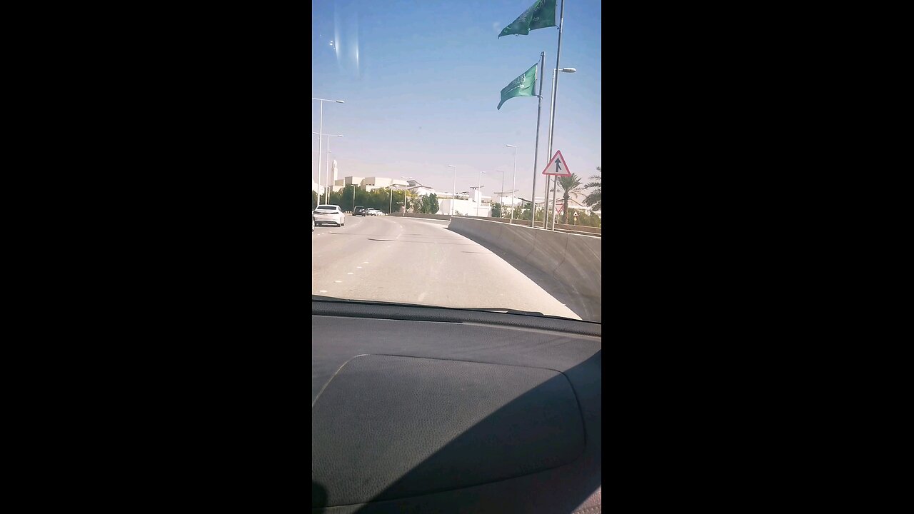 Beautiful roadside view riyadh city