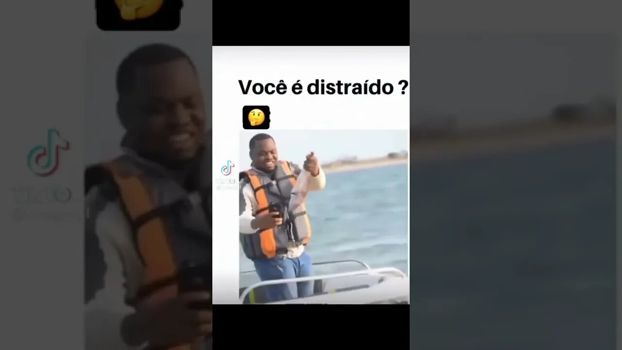 É ou não é? 😅