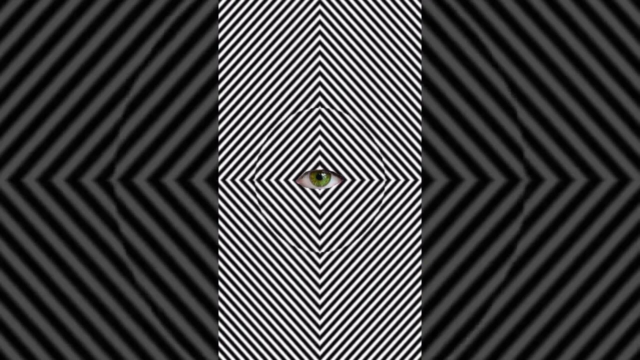 Stare deep into the Green Eye.🟢👁 #trythis#illusion