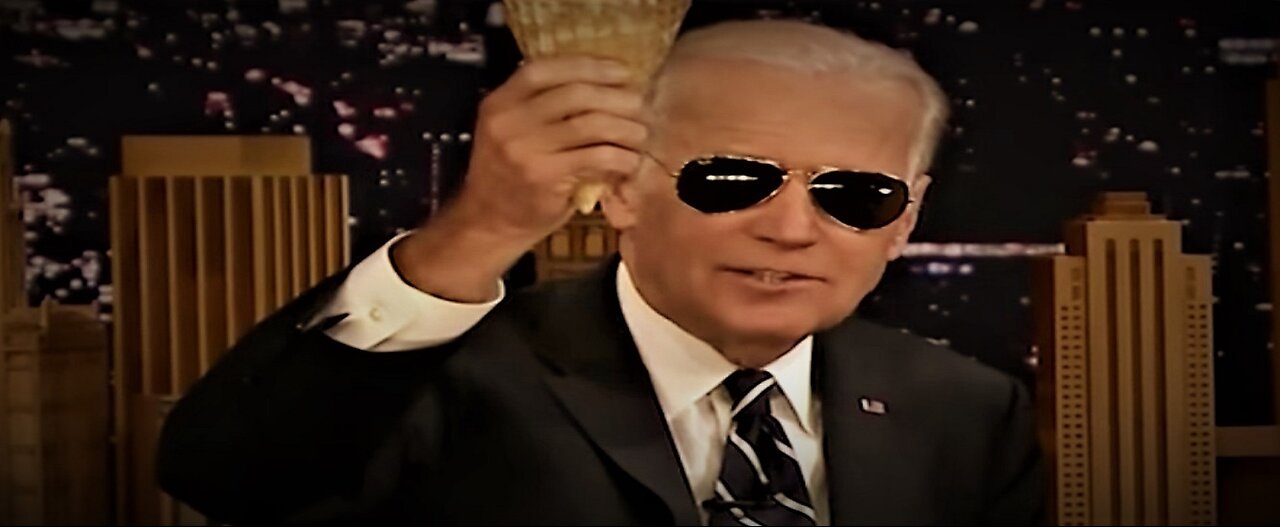 Joe~ᵀʰᵉ Cᵒⁿ ᴹᵃⁿ~Biden 💘's 𝙇𝙚𝙩'𝙨 𝙂𝙤 𝘽𝙧𝙖𝙣𝙙𝙤𝙣. ~𝓣𝓱𝓮 𝓢𝓽𝓸𝓻𝓶 𝓘𝓼 𝓗𝓮𝓻𝓮~