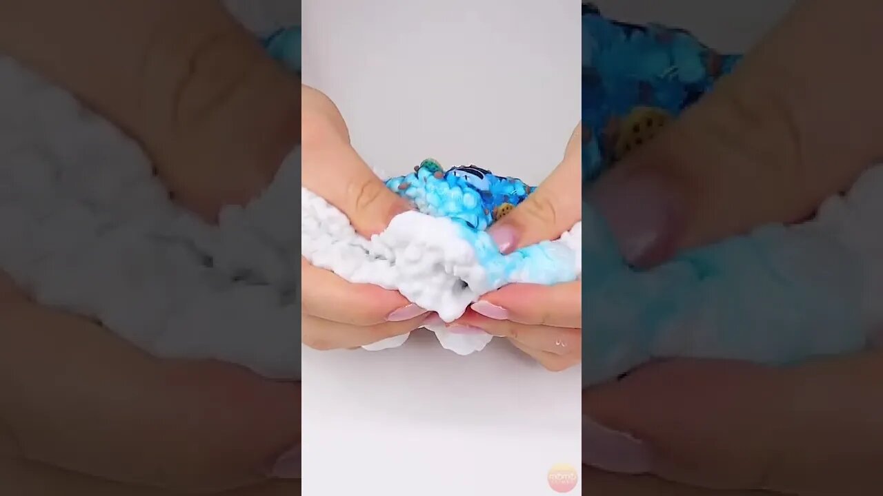 Satisfying slime Shorts