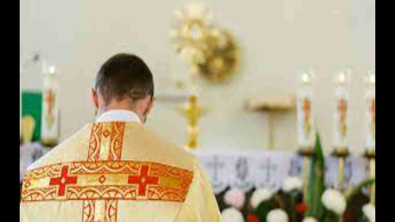 Backlash Grows Over FBI Plans to Infiltrate Catholic Churches