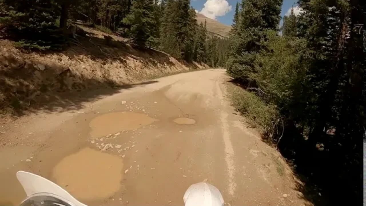 Jeep Trail - Going up Mt Bross - FR857 and Others to the top