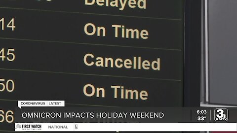 Coronavirus disrupts holiday travel for second year