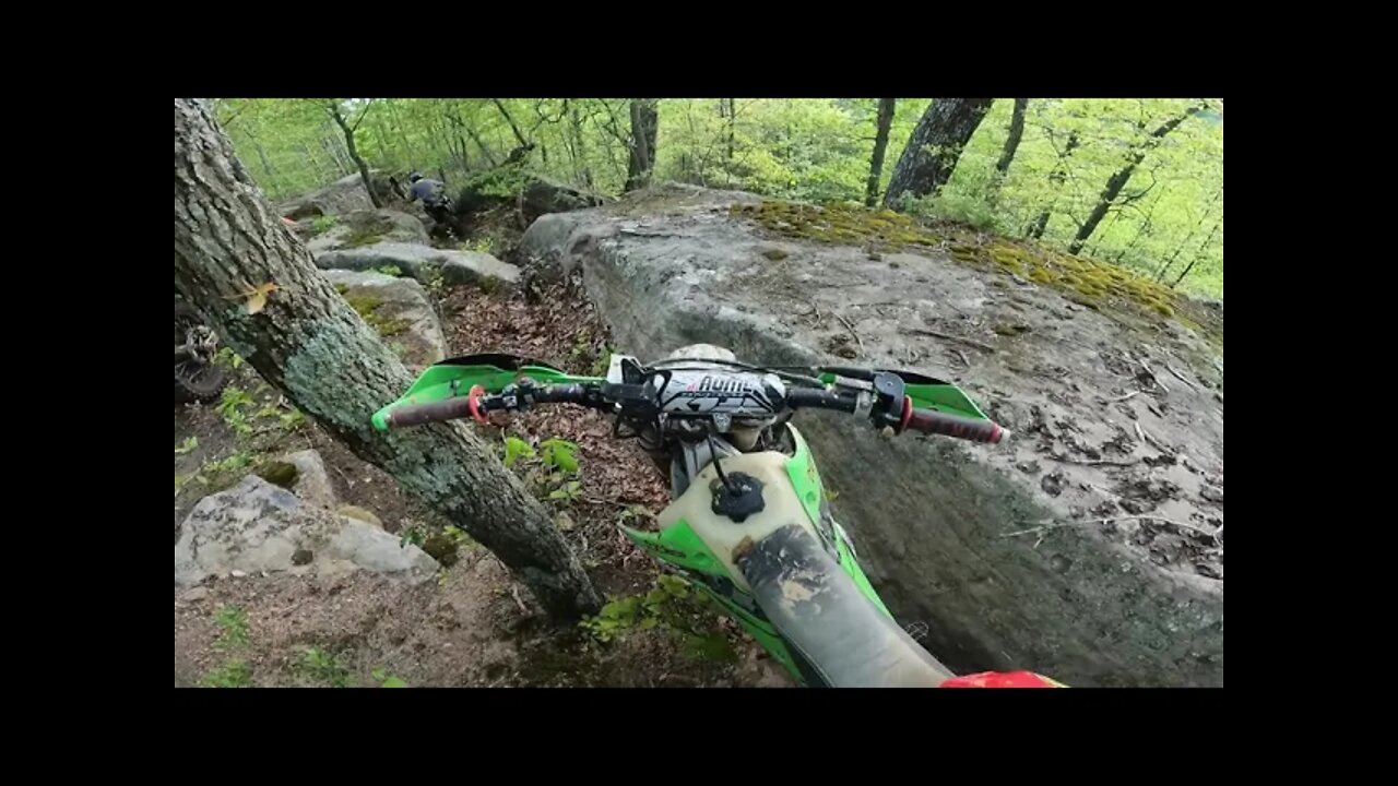 INSANELY beautiful Appalachian singletrack! (TWO STROKES)