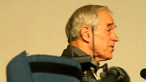 Ron Paul speech Nashua Airport 1-6-12 clip 2.AVI