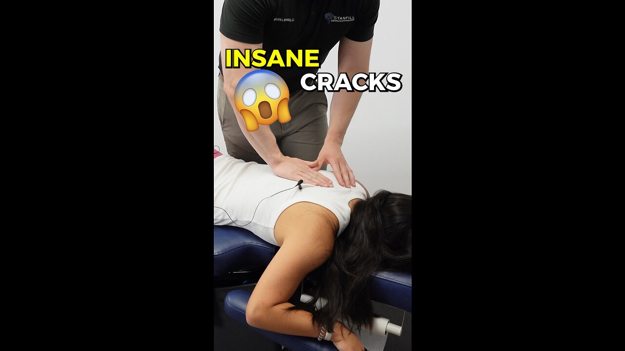 This Was An INSANE Crack Sound! #chiropractor #backpain #neckpain #headaches