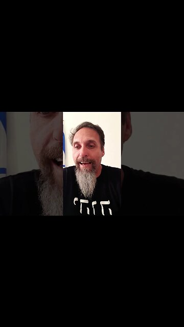 Students gather to worship Jesus