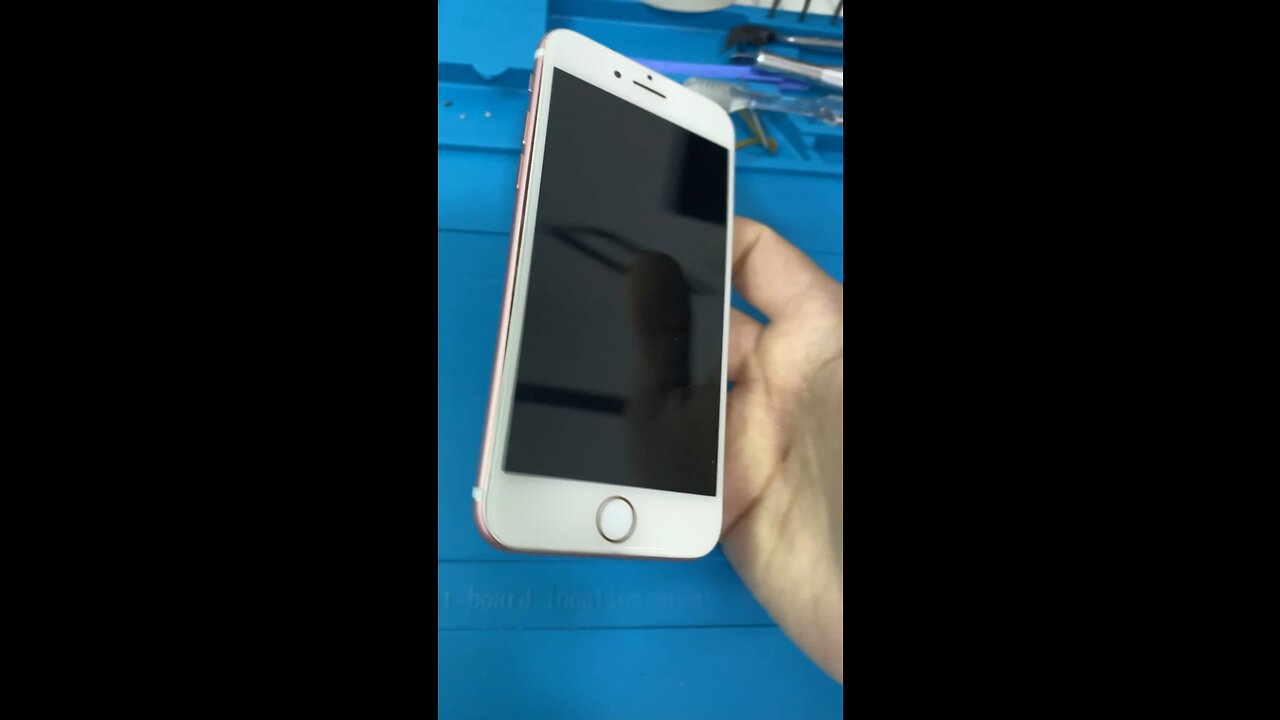 💥 iPhone 7 Battery Replacement