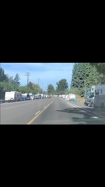 Portland, OR Has Become A Roadside Homeless Campground - HaloRockNews