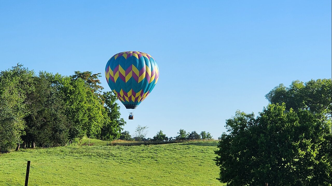 Flying along in Tennessee with old friends from Illinois and new friends from Kansas and North Carolina