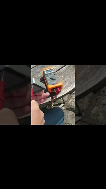 4No. SMD LED's producing over 2 VoltsHow to do build it