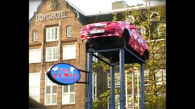Weird Car Hotel On A Pole