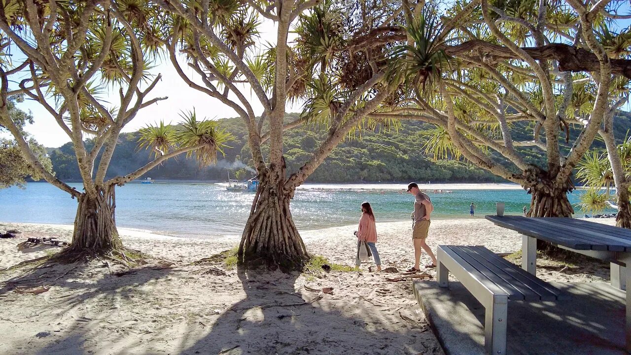 BURLEIGH HEADS - GOLD COAST | AUSTRALIA