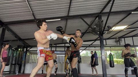 Sparring Round Thailand