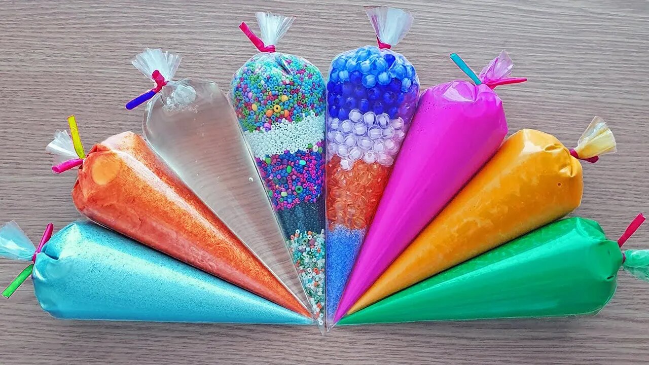 Making Crunchy Slime with Piping Bags #215