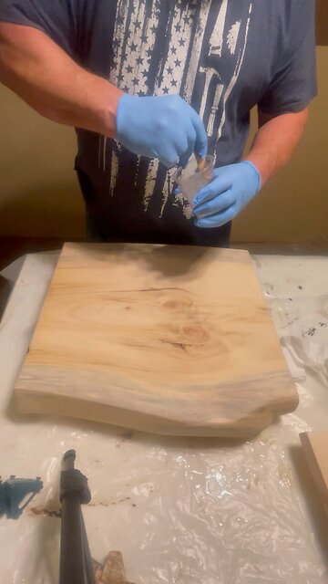 Seal coat topcoat epoxy resin