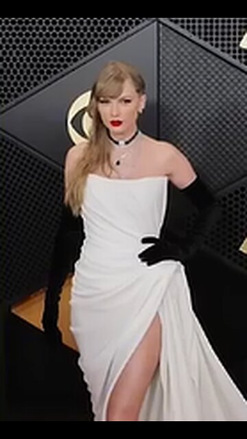 Taylor Swift's Grammy Outfit