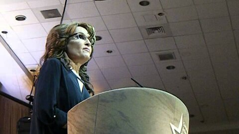 Palin at cpac 2014 talking to the ladies