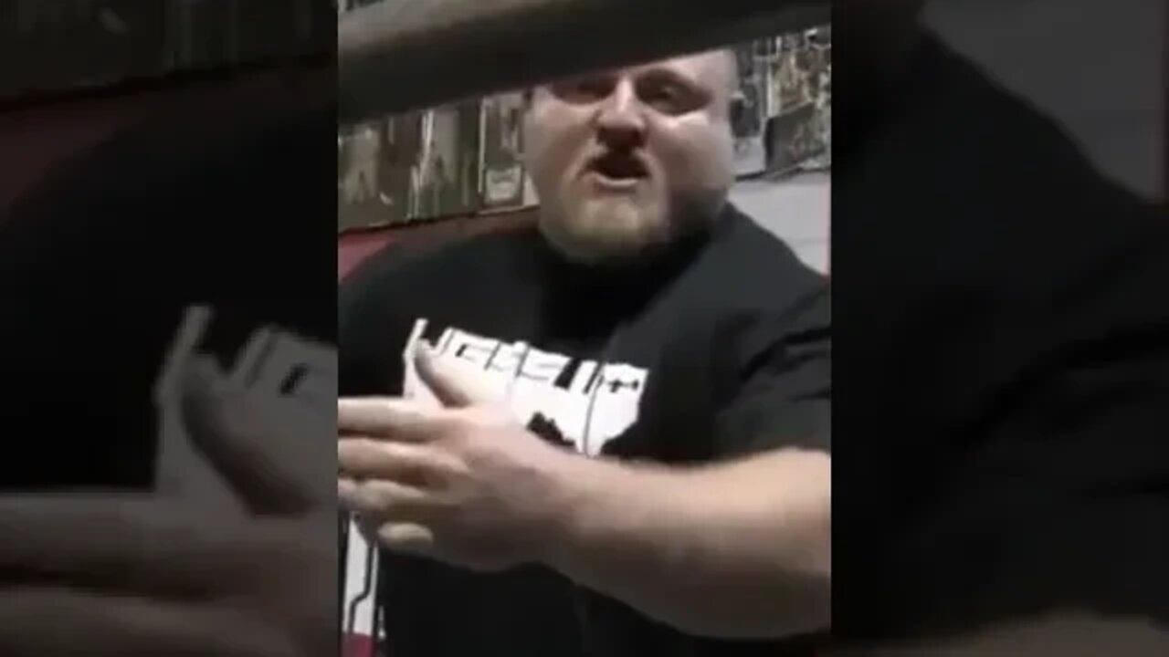 How HAND PLACEMENT Can Ruin Your Squat 😱 #shorts