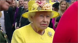 Queen exposed to COVID as worker at Balmoral tests positive