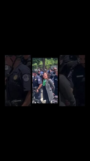 AOC Fakes arrest 😝 Imaginary handcuffs? #shorts