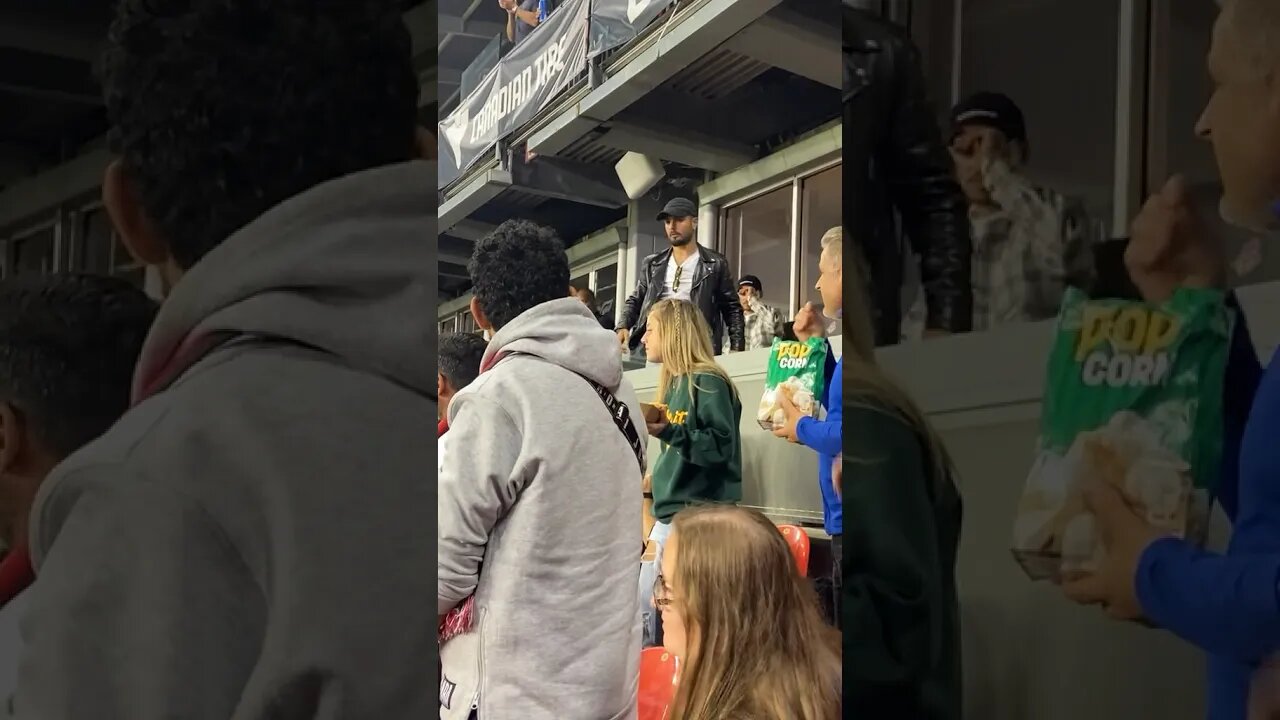 #lorenzoinsigne causing a scene In Toronto