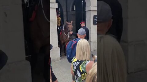 colonal tells the Guard the horse is going back to the stable #horseguardsparade