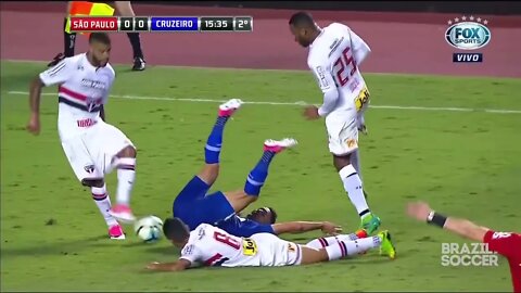 INCRÍVEIS Melhores Momentos do Jogo São Paulo 0 x 2 Cruzeiro Copa do Brasil 13 04 2017