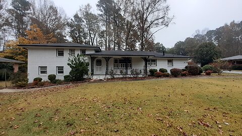 4142 Pine Valley Dr., Powder Springs, GA 30127