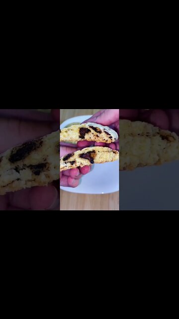 ESSA BROA DE CHOCOLATE VAI DEIXAR VOCÊ COM ÁGUA NA BOCA 🤤 | Receitas #Shorts